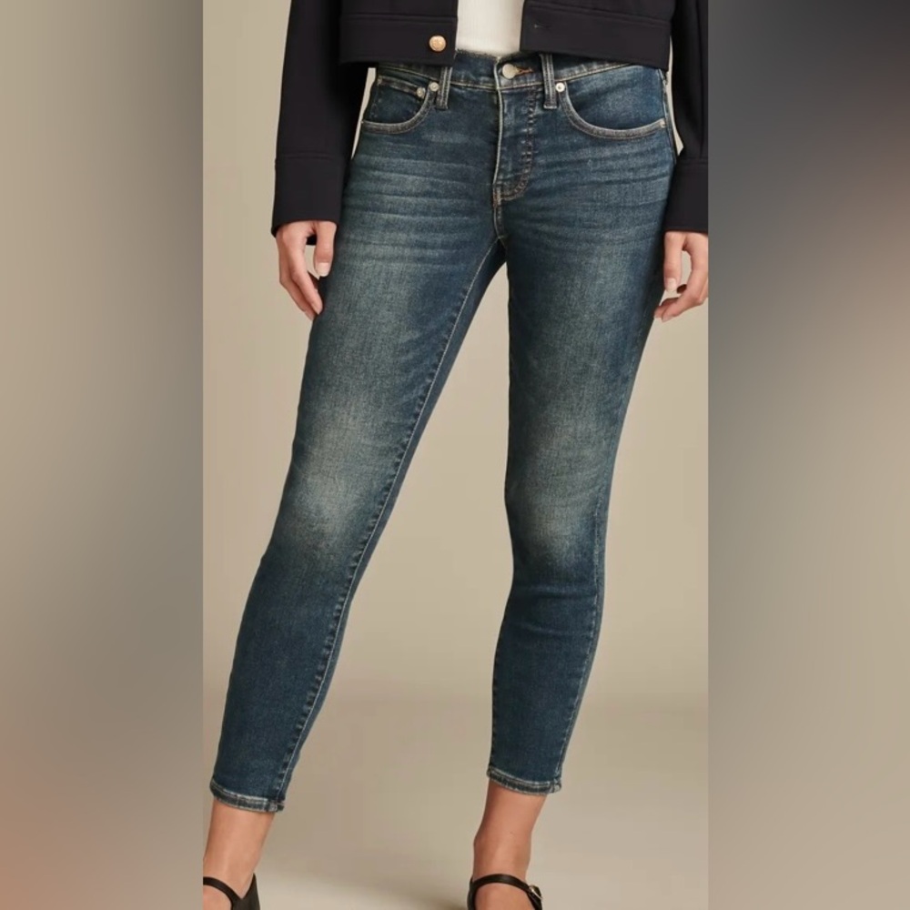 Womens Lucky Brand jeans mid rise skinny Ava ankle denim dark wash size 12.